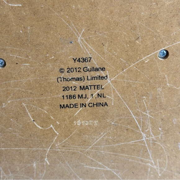 PREOWNED THOMAS THE TANK ENGINE TIDMOUTH SHED FOR TRAINS WOODEN - Picture 11 of 11